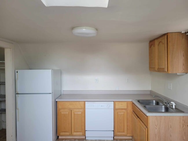 Skylight in Kitchen - 1108 E Burlington St