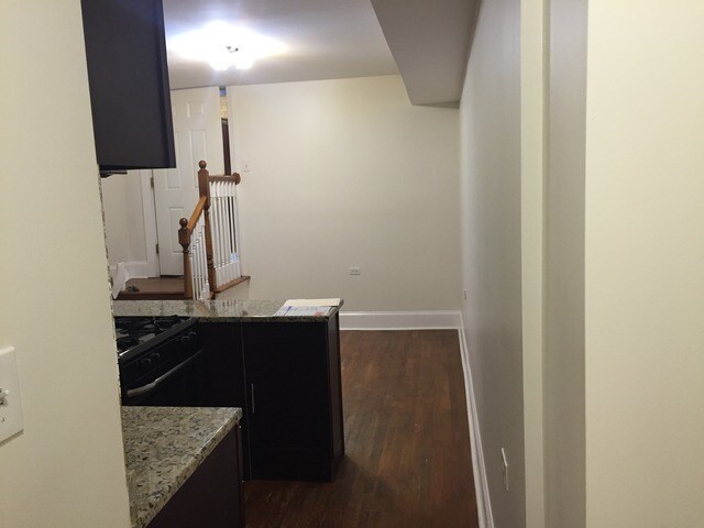 Building Photo - 6311 N Albany Ave