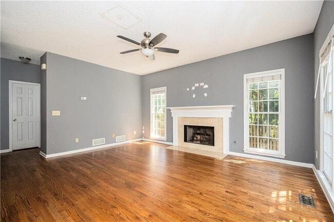 Building Photo - 105 Celia Ct