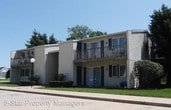 Primary Photo - 209 Tanglewood Dr