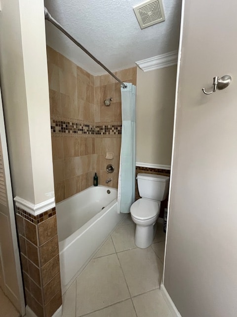 Foto del edificio - 6816 Osborne Dr