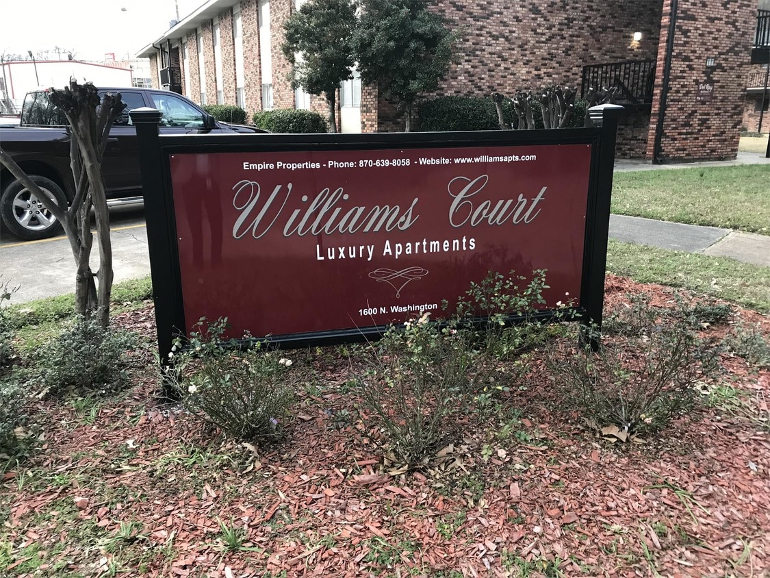 Primary Photo - Williams Court Apartments