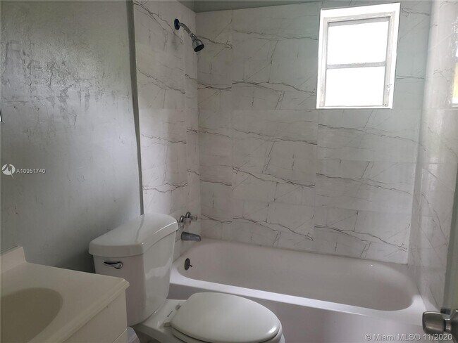 Building Photo - 2291 NW 95th St