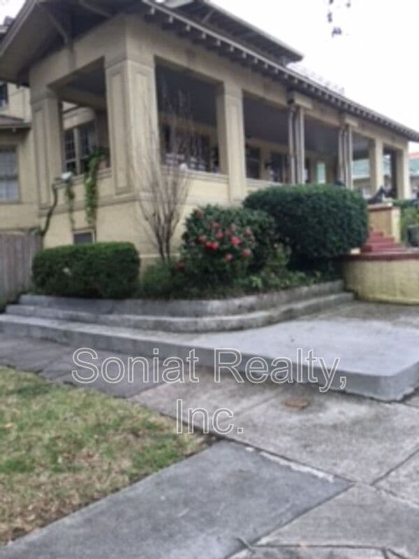 Foto del edificio - 7 Allard Blvd