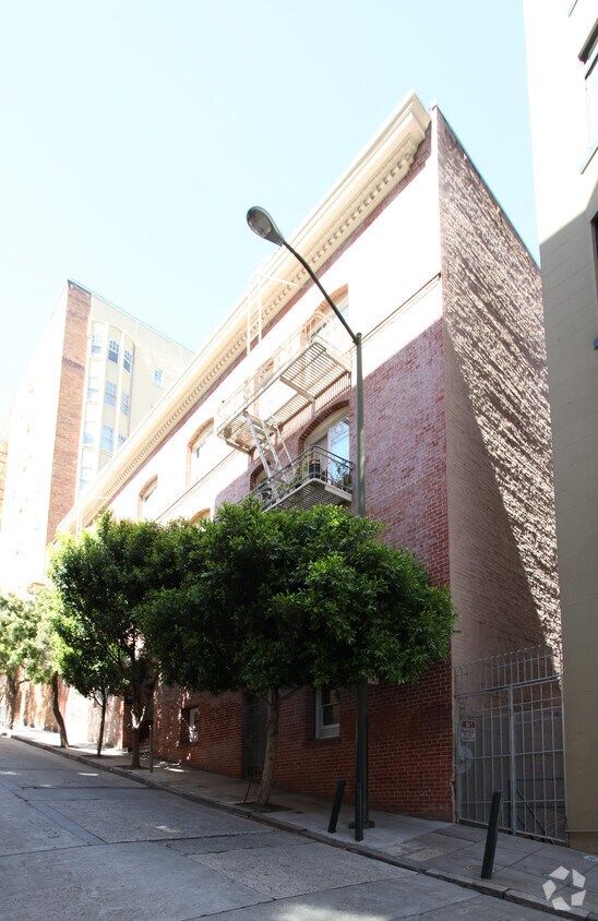 Foto del edificio - 20 Dashiell Hammett St