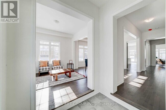 Photo du bâtiment - 2 Valleo St