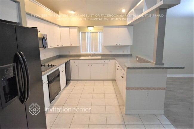 Foto del edificio - 660 Anclote Dr