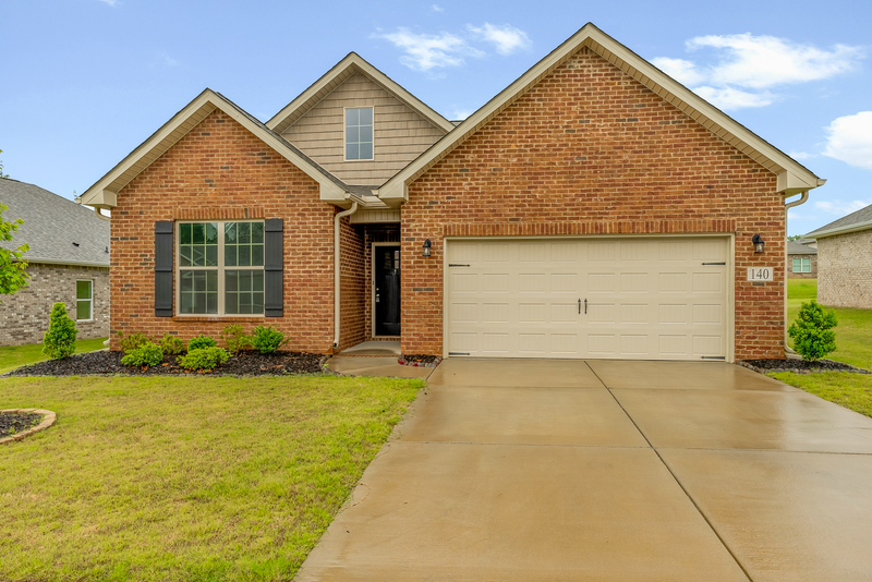 Primary Photo - 140 Fernhill Dr NW