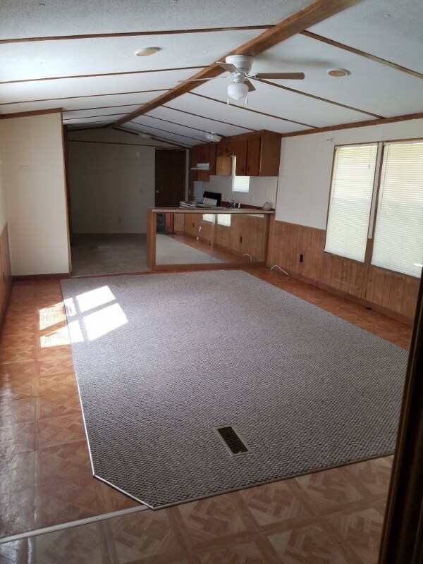 Foto del edificio - 57 Scattered Oaks Rd