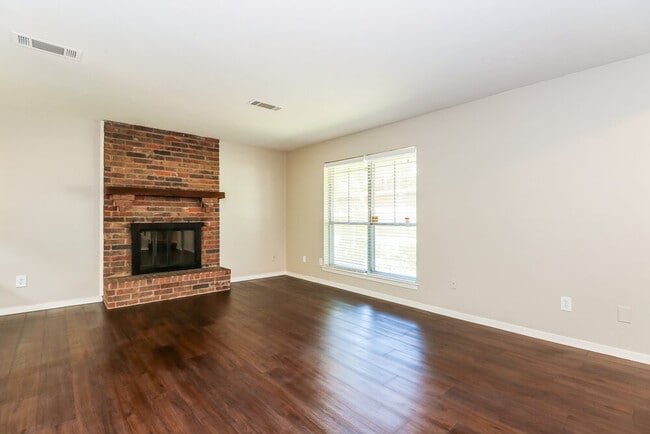 Building Photo - 1113 Heiden Ct