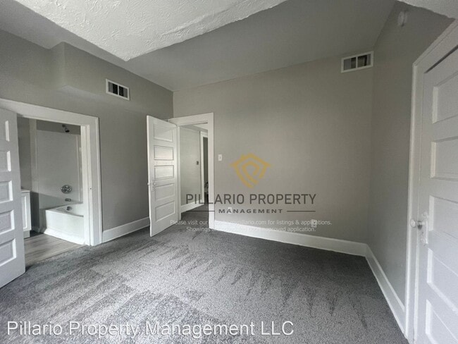 Building Photo - 3 br, 2 bath House - 1319 N Kealing Ave