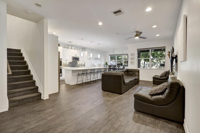 Foto del edificio - 100 NW 69th Cir