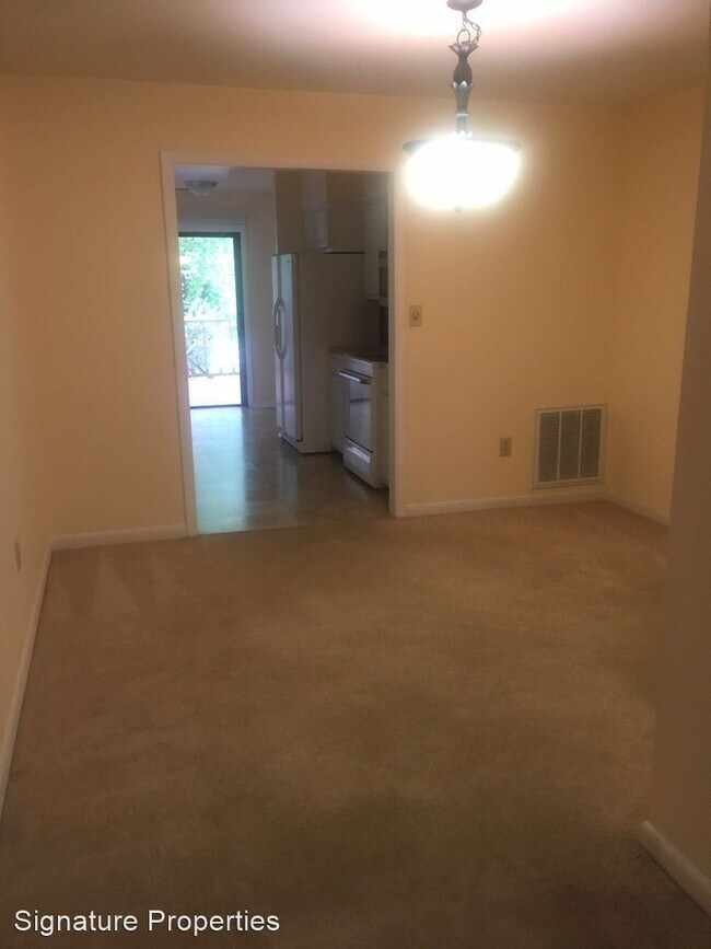 Building Photo - 2 br, 2 bath House - 111 Windward Drive SW