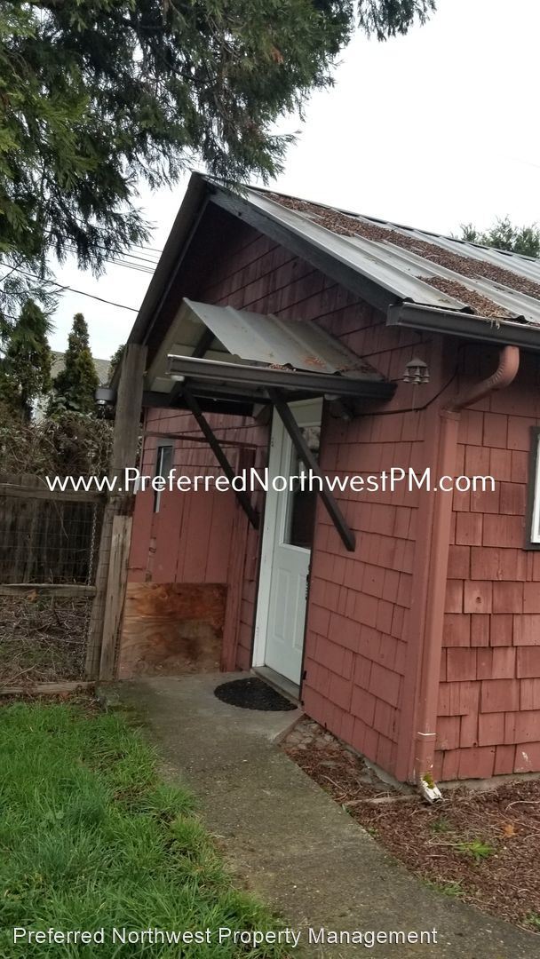 Building Photo - 1 br, 1 bath House - 566 1/2 W. Oregon Ave