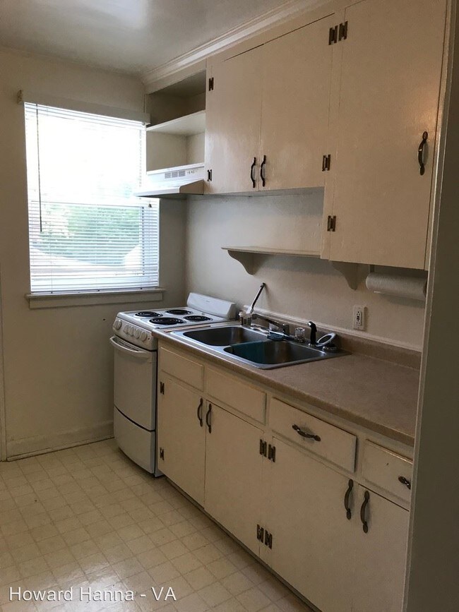 Foto del edificio - 201 N Shore Rd