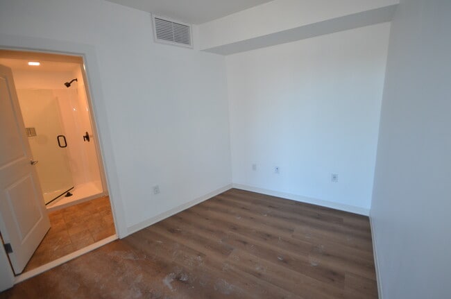Building Photo - 111 Brighton Ave