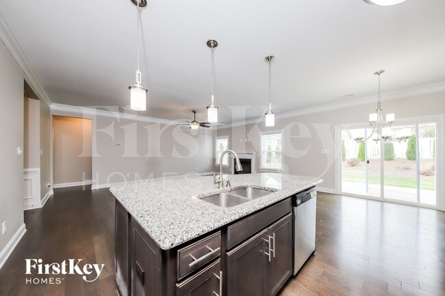 Foto del edificio - 115 Glenmoor Ave