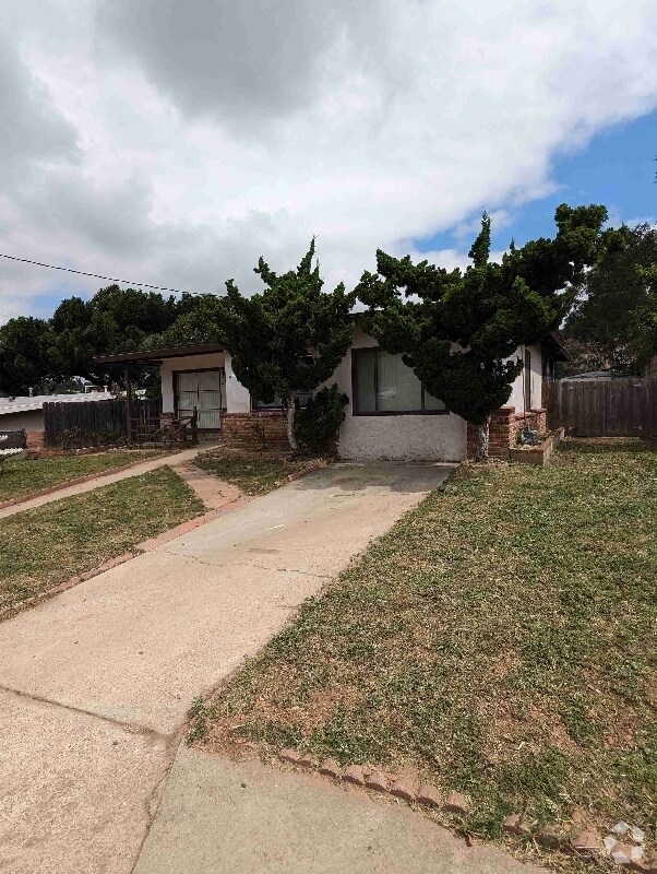 Cosgrove Heights Apartments for Rent with Hardwood Floors San Diego