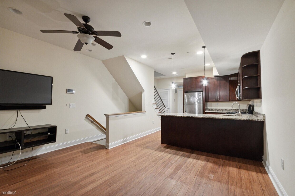 Primary Photo - 5 br, 5 bath Duplex - 1928 N GRATZ ST Unit 2