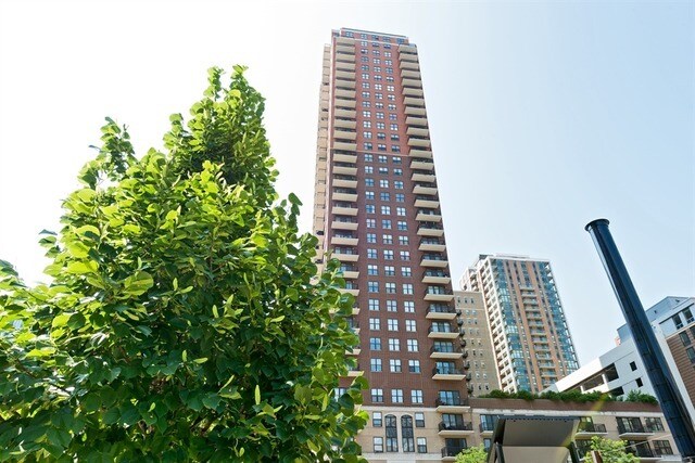 Building Photo - 41 E 8th St