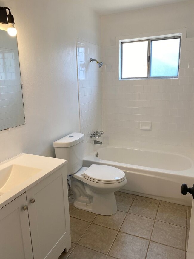 Building Photo - 4909 Evanston Ct