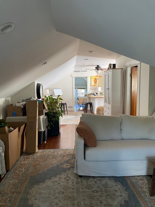 Photo - 509 Pleasant Valley Pkwy (Providence, RI)