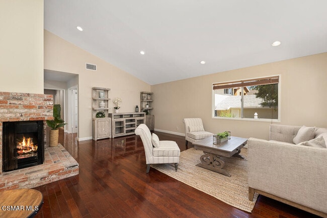 Foto del edificio - 225 Canyon Rd