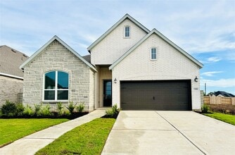 Building Photo - 2306 Hazel Berry St