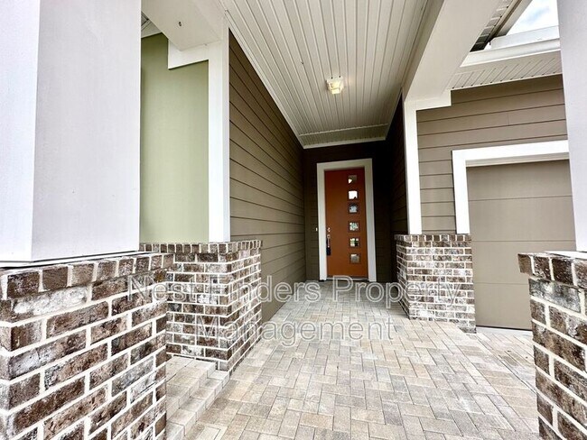 Building Photo - 11176 Engineering Way