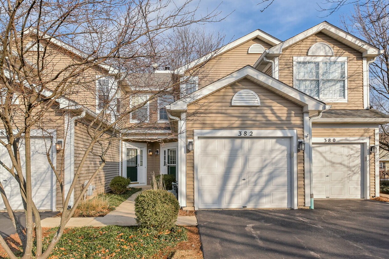 Foto principal - 382 Mill St