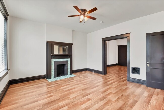 Building Photo - 2720 Texas Ave