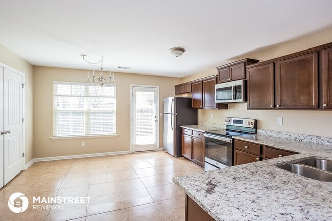 Foto del edificio - 10583 Lafayette Dr