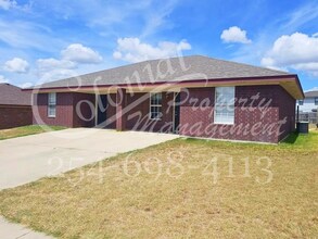 Building Photo - 5305 Daybreak Dr