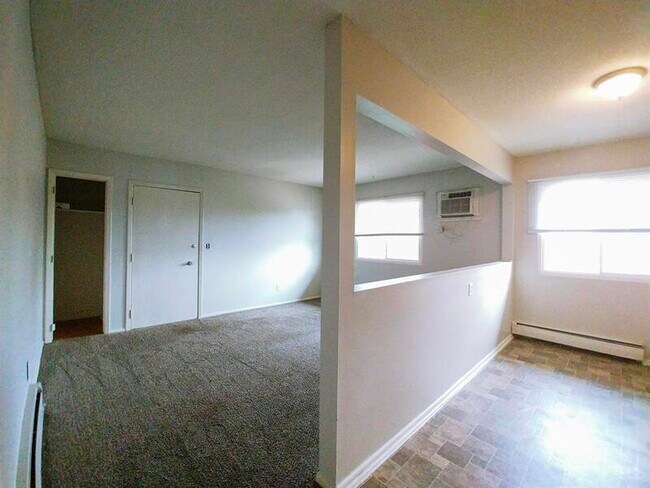 Building Photo - 4420 S 25th St