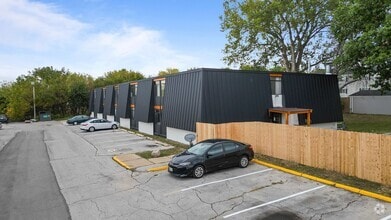 Building Photo - Urban Heights