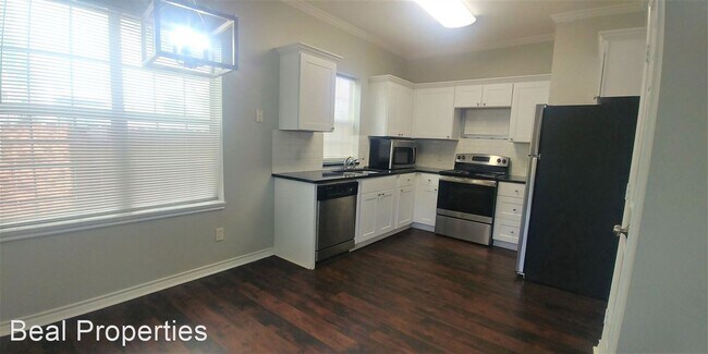 Building Photo - 2 br, 2 bath House - 301 Nimitz St Unit A
