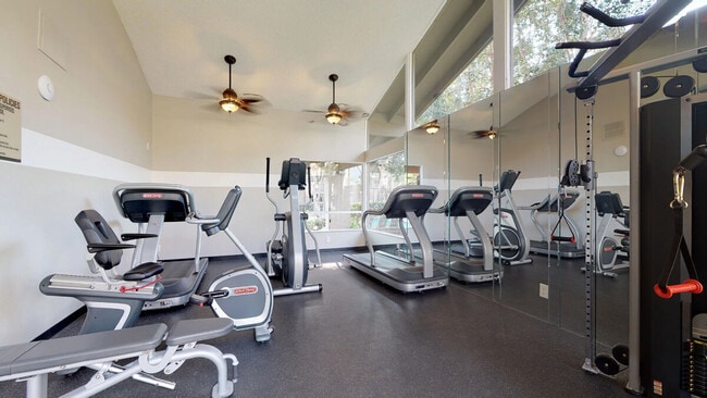 Building Photo - Mountain View (San Dimas)