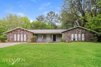 Building Photo - 5203 Queen Mary Ln