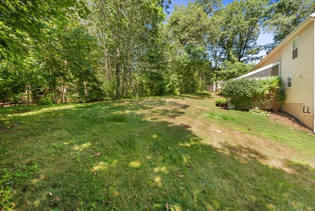 Building Photo - 15 Blue Ridge Ln