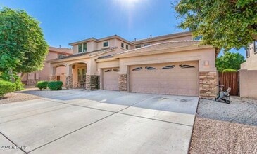 Building Photo - 15053 W La Reata Ave