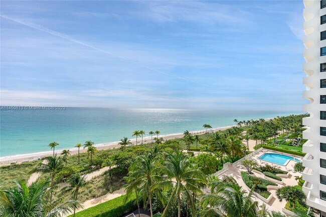 Building Photo - 10225 Collins Ave