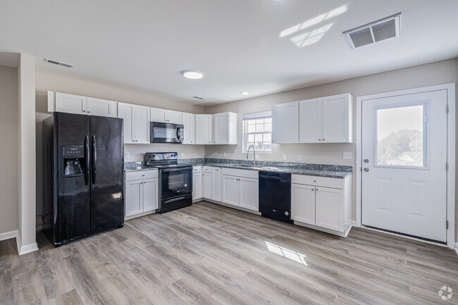 Building Photo - Blue Ridge Luxury Townhomes