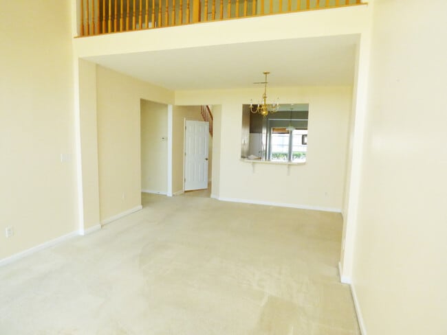 Building Photo - 32267 Pelican Ct