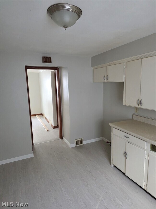 Foto del edificio - 3259 W 115th St