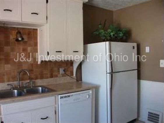 Building Photo - 2714 Fortune Ave