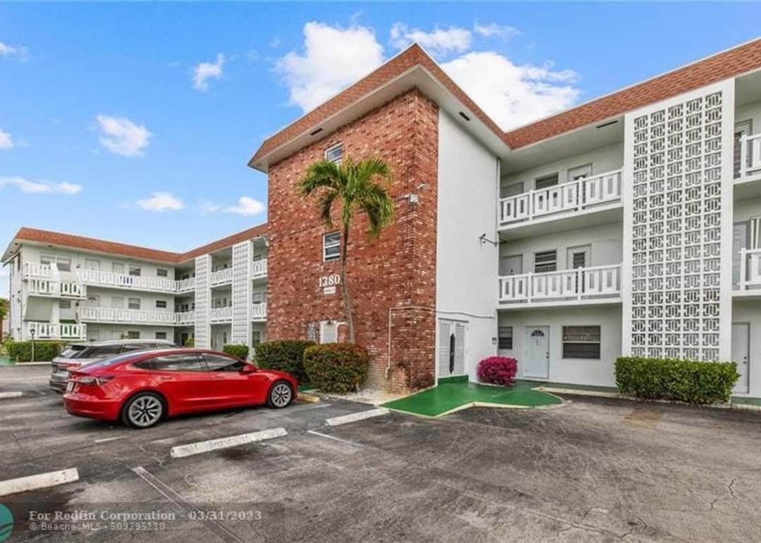 Photo - 1380 NW 43 Terrace (Lauderhill, FL)