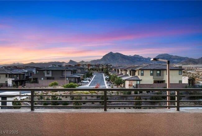 Building Photo - 660 Clowder Spring Way