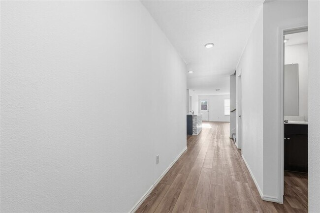 Foto del edificio - 324 Buckeye Ave