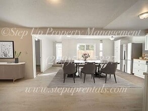 Building Photo - 11240 CA-49