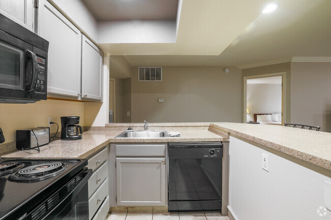 2BR, 2BA - 940SF - 21 Rock Apartments- All Utilities Paid-